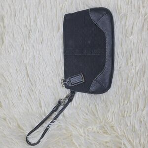 Coach Vintage Wristlet